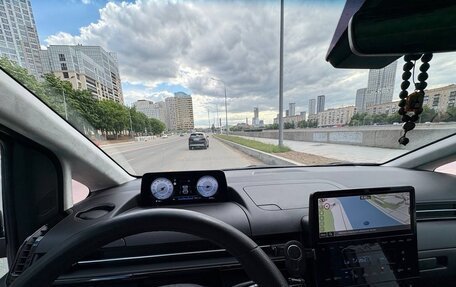 Hyundai Staria, 2025 год, 6 300 000 рублей, 18 фотография