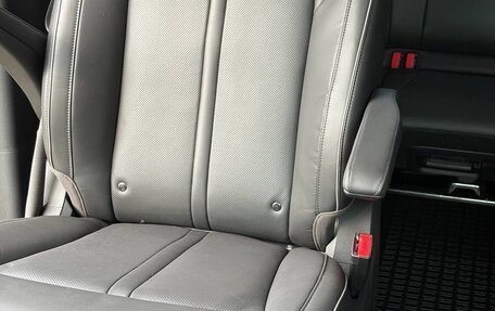 Hyundai Staria, 2025 год, 6 300 000 рублей, 24 фотография