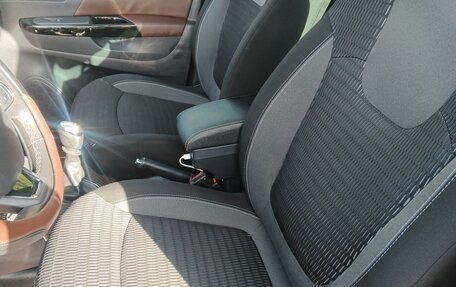 Renault Kaptur I рестайлинг, 2017 год, 1 500 000 рублей, 30 фотография