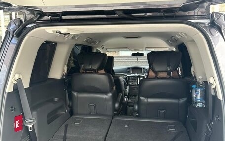Nissan Elgrand III, 2016 год, 890 000 рублей, 11 фотография