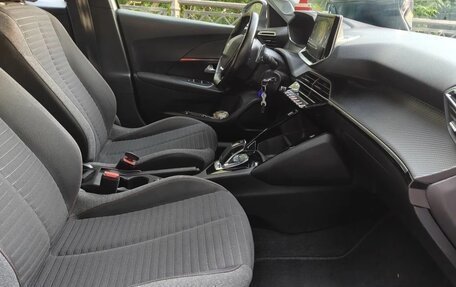 Peugeot 2008 II, 2020 год, 1 450 000 рублей, 19 фотография