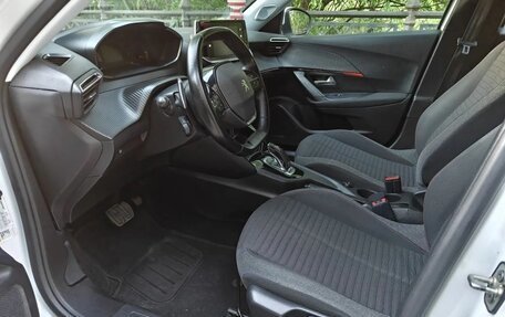 Peugeot 2008 II, 2020 год, 1 450 000 рублей, 18 фотография
