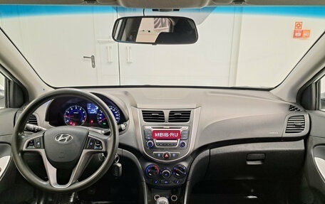 Hyundai Solaris II рестайлинг, 2014 год, 704 000 рублей, 14 фотография