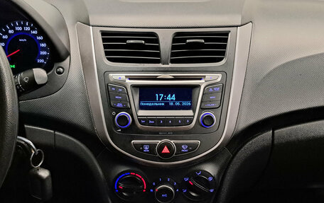 Hyundai Solaris II рестайлинг, 2014 год, 704 000 рублей, 15 фотография