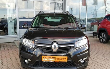 Renault Sandero II рестайлинг, 2014 год, 1 050 000 рублей, 2 фотография