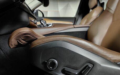 Volvo XC90 II рестайлинг, 2019 год, 4 495 000 рублей, 23 фотография