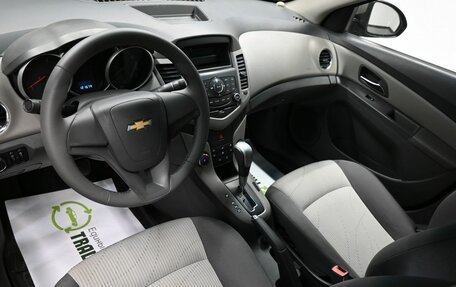 Chevrolet Cruze II, 2010 год, 845 000 рублей, 9 фотография