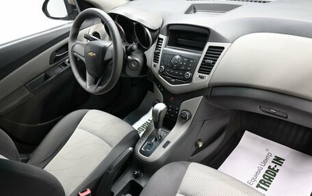 Chevrolet Cruze II, 2010 год, 845 000 рублей, 14 фотография