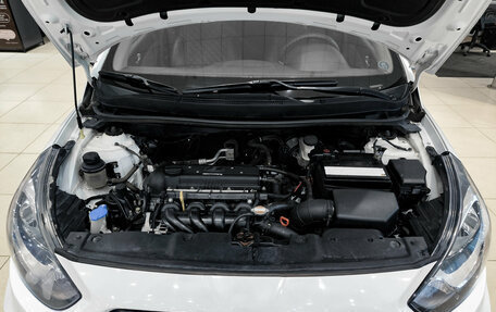 Hyundai Solaris II рестайлинг, 2012 год, 690 000 рублей, 9 фотография