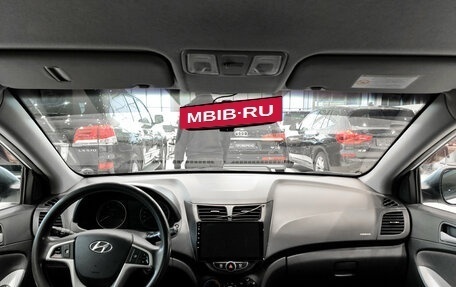 Hyundai Solaris II рестайлинг, 2012 год, 690 000 рублей, 14 фотография