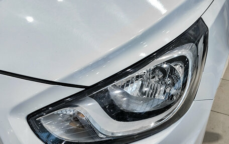 Hyundai Solaris II рестайлинг, 2012 год, 690 000 рублей, 17 фотография