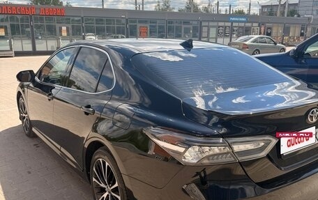 Toyota Camry, 2020 год, 2 850 000 рублей, 4 фотография