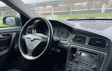 Volvo S60 III, 2005 год, 350 000 рублей, 10 фотография