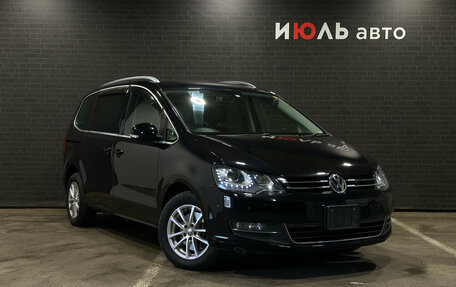 Volkswagen Sharan II, 2013 год, 1 495 000 рублей, 3 фотография
