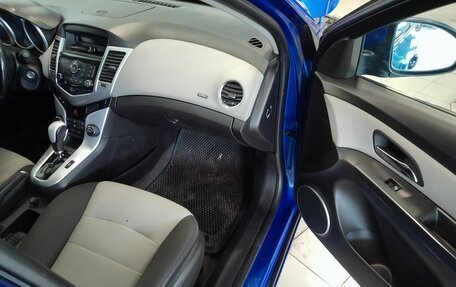 Chevrolet Cruze II, 2011 год, 525 000 рублей, 12 фотография