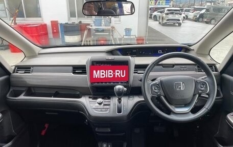 Honda Freed II, 2022 год, 1 427 005 рублей, 7 фотография
