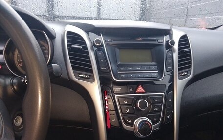 Hyundai i30 II рестайлинг, 2013 год, 1 000 000 рублей, 6 фотография