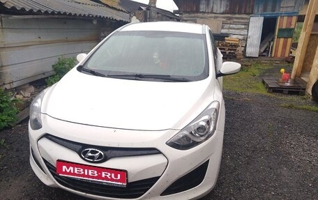 Hyundai i30 II рестайлинг, 2013 год, 1 000 000 рублей, 1 фотография