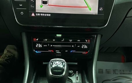 Skoda Superb III рестайлинг, 2021 год, 1 890 000 рублей, 16 фотография