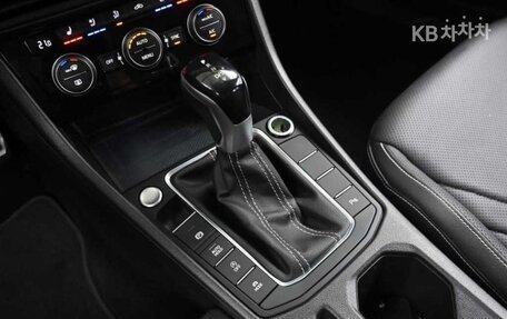 Volkswagen Jetta VII, 2023 год, 2 020 000 рублей, 10 фотография