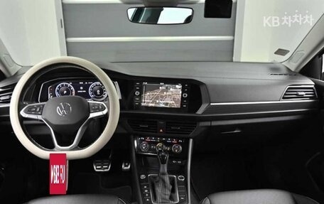 Volkswagen Jetta VII, 2023 год, 2 020 000 рублей, 8 фотография
