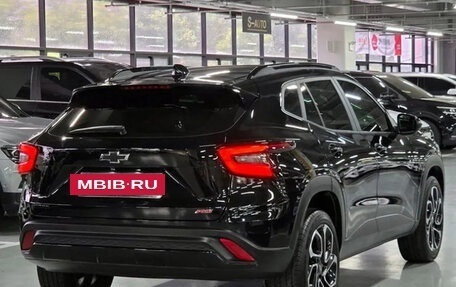 Chevrolet Trax, 2023 год, 1 720 000 рублей, 4 фотография