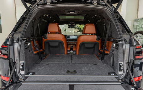 BMW X7, 2025 год, 17 500 000 рублей, 38 фотография