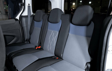 Peugeot Partner II рестайлинг 2, 2013 год, 649 000 рублей, 23 фотография