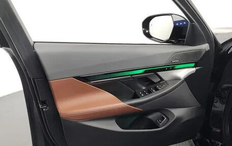 BMW 5 серия, 2025 год, 6 800 000 рублей, 8 фотография