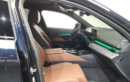 BMW 5 серия, 2025 год, 6 800 000 рублей, 11 фотография