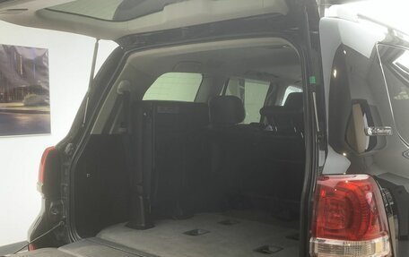 Toyota Land Cruiser 200, 2011 год, 3 260 000 рублей, 7 фотография