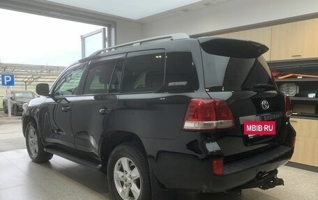 Toyota Land Cruiser 200, 2011 год, 3 260 000 рублей, 6 фотография