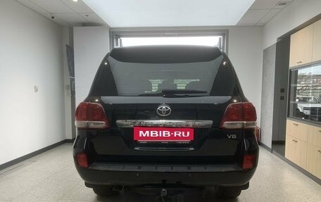 Toyota Land Cruiser 200, 2011 год, 3 260 000 рублей, 5 фотография