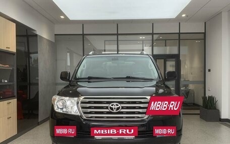 Toyota Land Cruiser 200, 2011 год, 3 260 000 рублей, 2 фотография