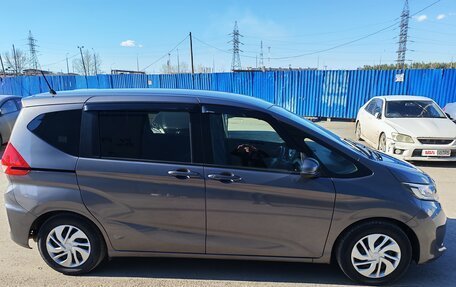 Honda Freed II, 2019 год, 1 480 000 рублей, 8 фотография