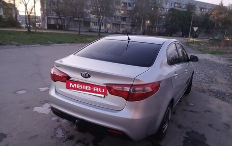 KIA Rio III рестайлинг, 2013 год, 660 000 рублей, 2 фотография