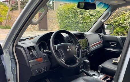Mitsubishi Pajero IV, 2007 год, 1 650 000 рублей, 12 фотография