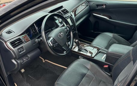 Toyota Camry, 2017 год, 2 180 000 рублей, 5 фотография