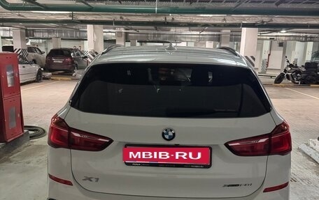 BMW X1, 2019 год, 3 000 000 рублей, 3 фотография