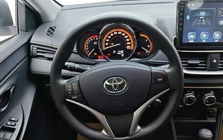 Toyota Yaris XP150 рестайлинг, 2022 год, 1 043 025 рублей, 15 фотография
