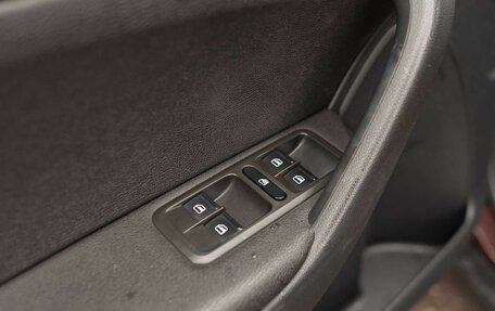 Skoda Yeti I рестайлинг, 2011 год, 1 000 000 рублей, 15 фотография