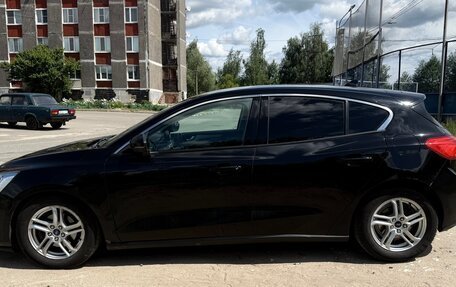 Ford Focus IV, 2018 год, 1 300 000 рублей, 3 фотография