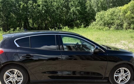 Ford Focus IV, 2018 год, 1 300 000 рублей, 5 фотография