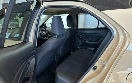 Toyota Yaris Cross, 2020 год, 1 999 999 рублей, 17 фотография