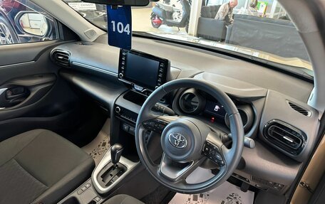 Toyota Yaris Cross, 2020 год, 1 999 999 рублей, 11 фотография