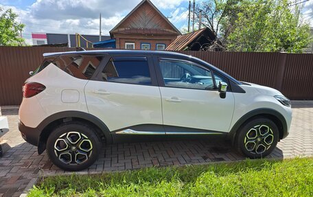 Renault Kaptur I рестайлинг, 2021 год, 2 100 000 рублей, 5 фотография