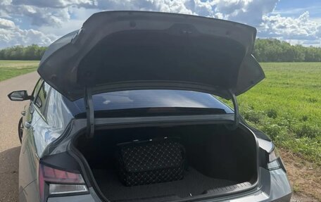 Hyundai Elantra, 2021 год, 2 300 000 рублей, 7 фотография