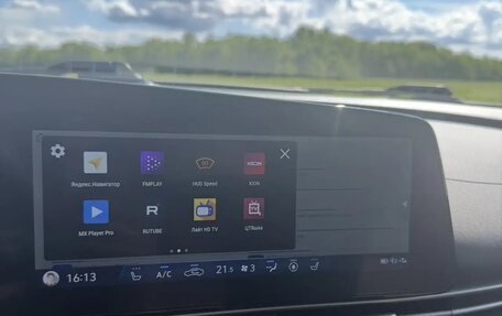 Hyundai Elantra, 2021 год, 2 300 000 рублей, 13 фотография