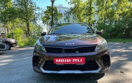 KIA Rio IV, 2021 год, 1 750 000 рублей, 10 фотография