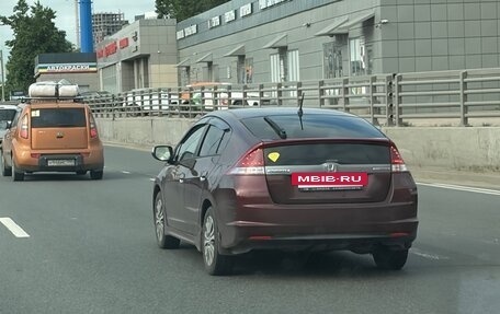 Honda Insight II рестайлинг, 2012 год, 1 040 000 рублей, 19 фотография